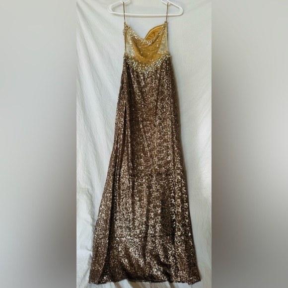 Jump Apparel Wendye Chaitin
Strapless Party Maxi Sequin Dress Sz 1/2 - Picture 4 of 13